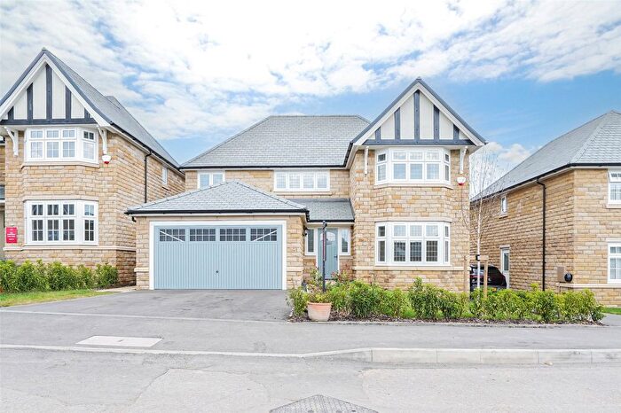 4 Bedroom Detached House For Sale In Broadstone Manor, Huddersfield Road, Diggle, Saddleworth, OL3