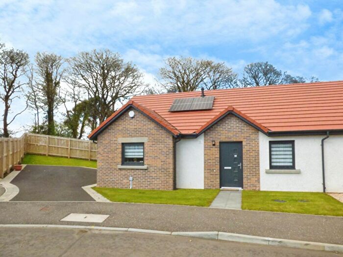 2 Bedroom Semi-Detached Bungalow For Sale In Chemiss Crescent, Kirkcaldy, KY1