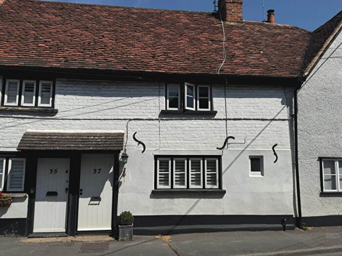 2 Bedroom Cottage For Sale In Brook Street, Watlington, OX49