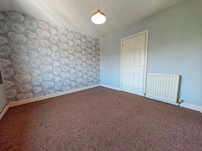 3 Bedroom End Of Terrace House For Sale In Lingmoor Way, Carlisle, CA1