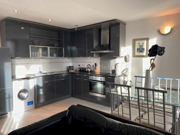 1 Bedroom Apartment To Rent In The Royal Wilton Place, Salford, M3