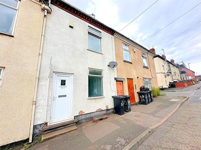 2 Bedroom Property To Rent In Shaw Road, Dudley, DY2