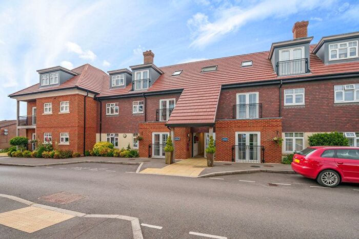 1 Bedroom Flat To Rent In Arun House, Elmbridge Village, Cranleigh, GU6