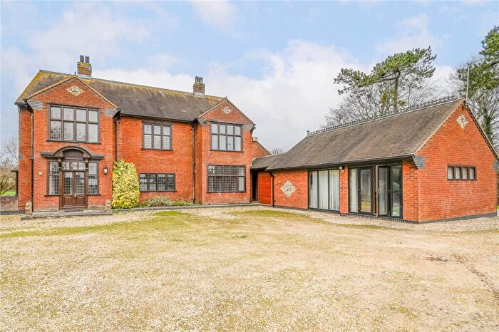 5 Bedroom Detached House To Rent In Westbury Road, Little Cheverell, Devizes, Wiltshire, SN10