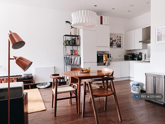 3 Bedroom Flat To Rent In Monier Road, London, E3