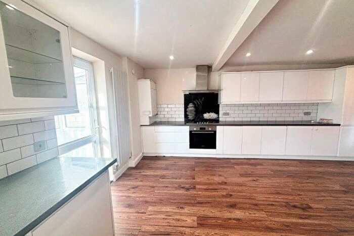 3 Bedroom Property To Rent In Clare Road, Bristol, BS15