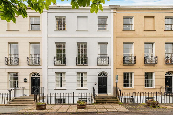 1 Bedroom Flat For Sale In Bath Road, Cheltenham, GL53