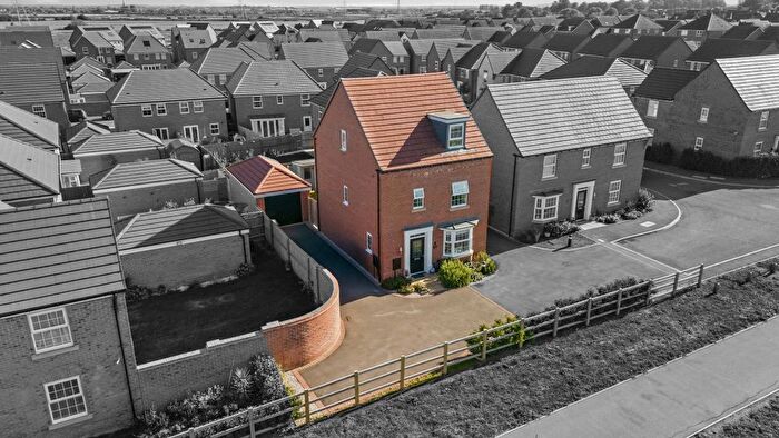 4 Bedroom Detached House For Sale In Anson Drive, Fernwood, Newark, Nottinghamshire, NG24