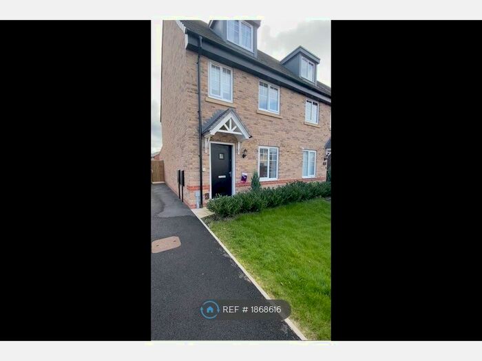 3 Bedroom Semi-Detached House To Rent In Bravo Way, Great Sankey, Warrington, WA5