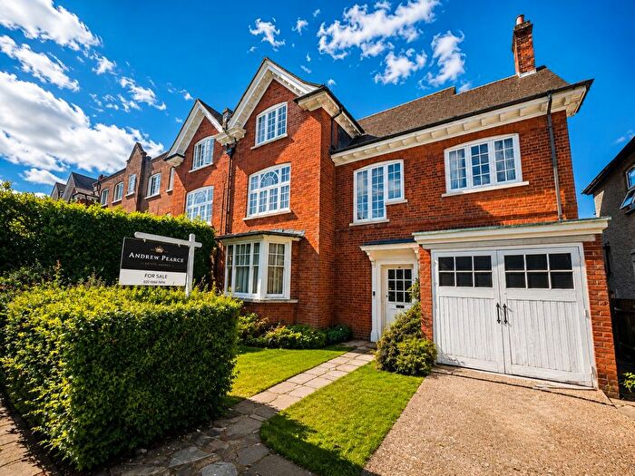 6 Bedroom Semi-Detached House For Sale In Cecil Park, Pinner, HA5
