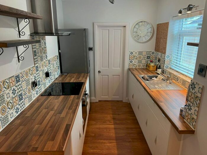 3 Bedroom Semi-Detached House To Rent In Hilderstone Road, Stoke-On-Trent, ST3