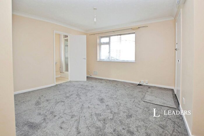 1 Bedroom Flat To Rent In South Street, Colchester, CO2