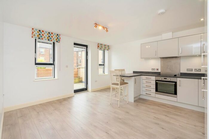 1 Bedroom Flat To Rent In Stoddart Way, Edinburgh, EH7