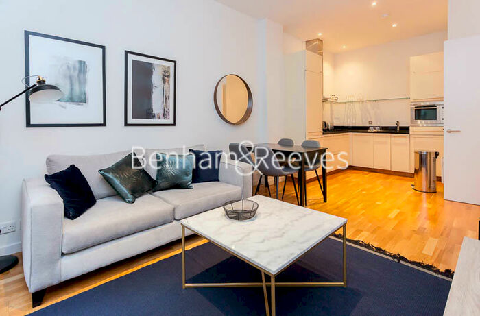 1 Bedroom Apartment To Rent In Hosier Lane, Holborn, EC1