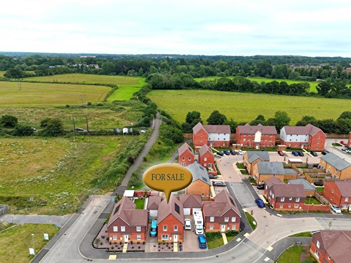 4 Bedroom Detached House For Sale In Billet Gardens, Wimborne, BH21