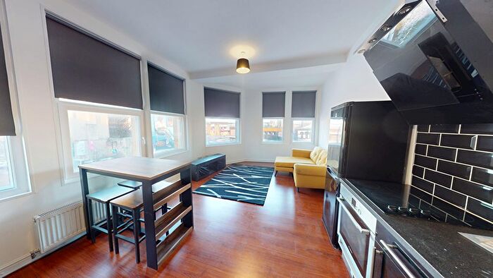 1 Bedroom Flat To Rent In Westgate, Bradford, BD1