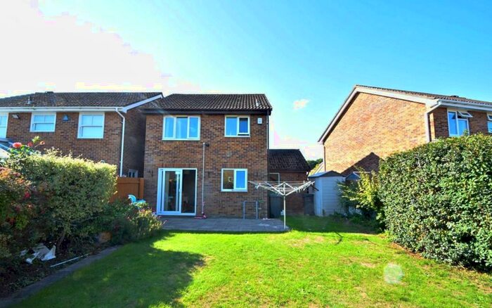 3 Bedroom Detached House To Rent In Bournemouth, BH7