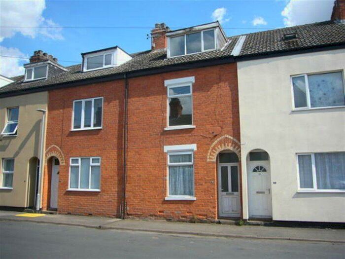 3 Bedroom Terraced House To Rent In Percy Street, Goole, DN14