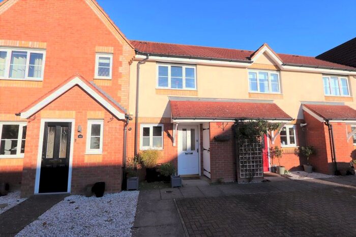 2 Bedroom Property To Rent In Warneford Way, Leighton Buzzard LU7