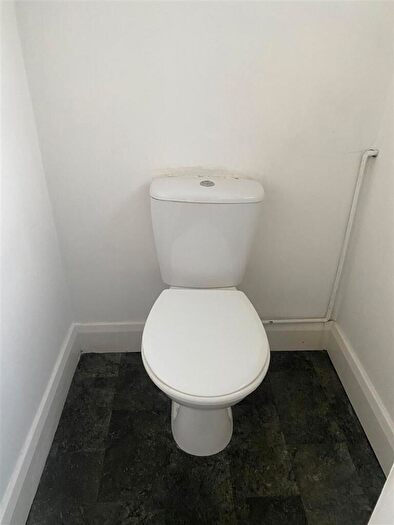 2 Bedroom Terraced House To Rent In Melbourne Road, Chatham, ME4