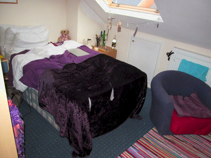 6 Bedroom Terraced House To Rent In Blenheim Road, Reading, Berkshire, RG1