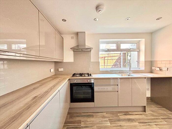 2 Bedroom Apartment To Rent In Urban Rd, Kirkby In Ashfield, NG17