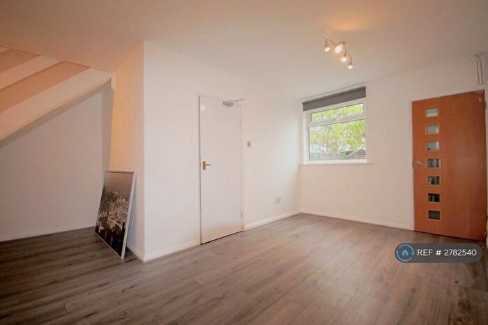 4 Bedroom Terraced House To Rent In Colton Gardens, London, N17