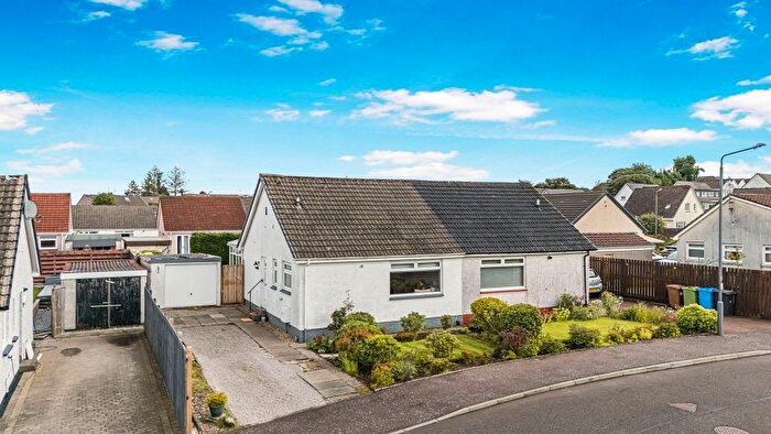 2 Bedroom Semi-Detached Bungalow For Sale In Glen Roy Drive, Neilston, G78