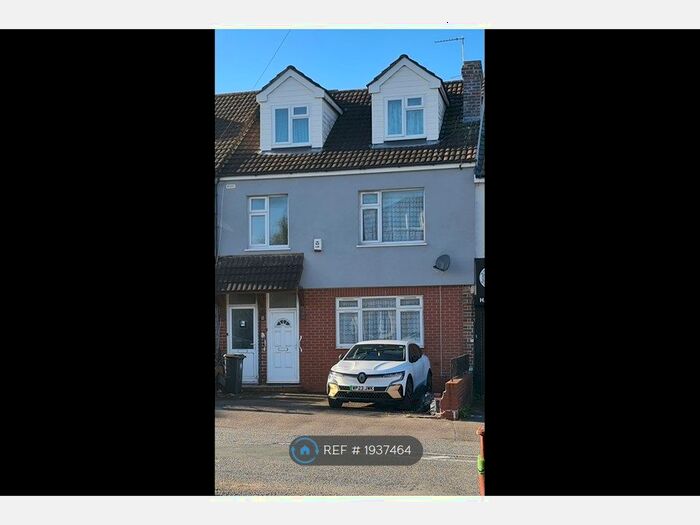 4 Bedroom Maisonette To Rent In Birchwood Road, Bristol, BS4