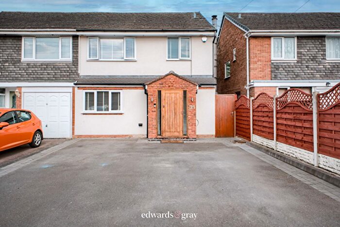 3 Bedroom Semi-Detached House For Sale In Station Road, Whitacre Heath, B46