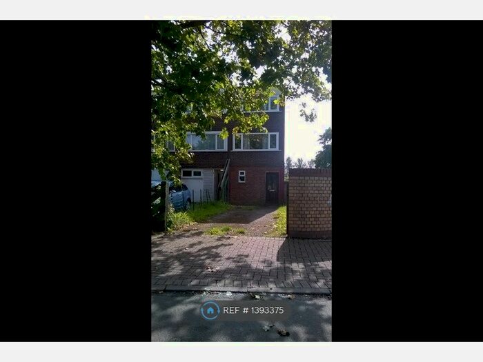 3 Bedroom End Of Terrace House To Rent In Whitchurch Way, Runcorn, WA7