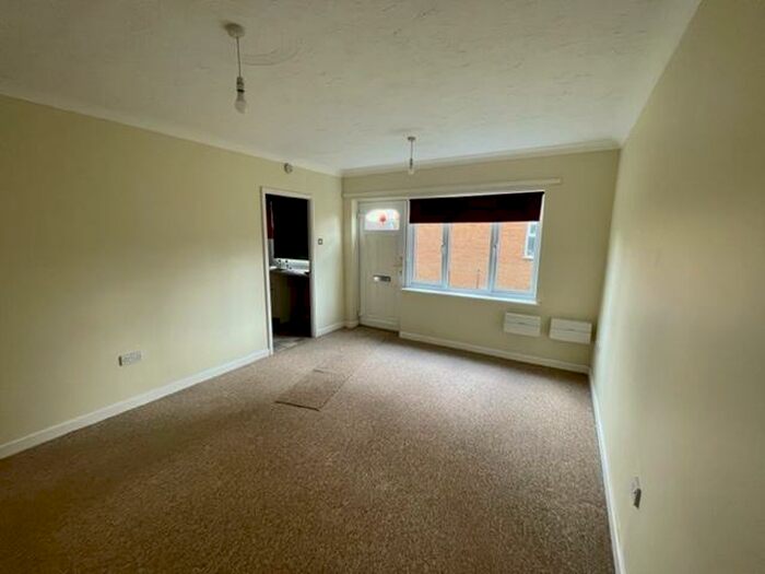 2 Bedroom Property To Rent In St Johns Chase, March, PE15