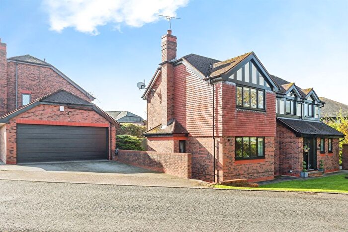 4 Bedroom Detached House For Sale In Tudor Lawns, Carr Gate, Wakefield, WF2