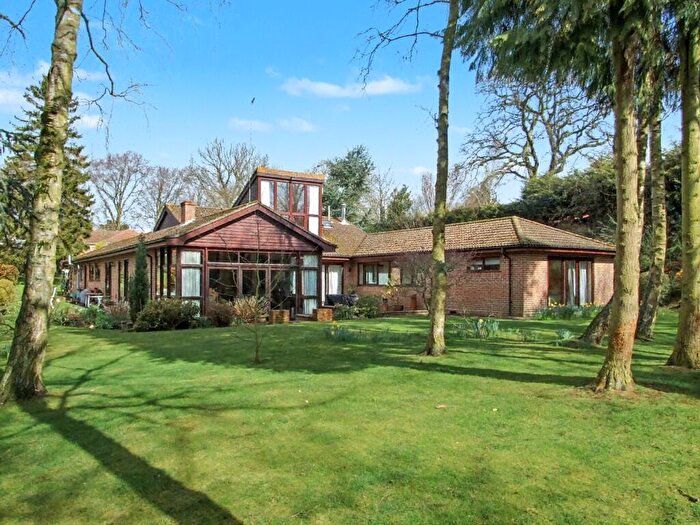 5 Bedroom Detached House For Sale In Grove Lane, Holt, Norfolk, NR25