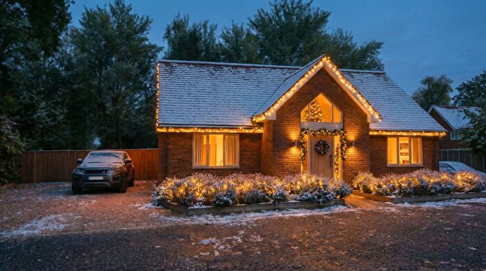 2 Bedroom Detached Bungalow For Sale In Meadow View, Plot Mayfield Farm, Henley-In-Arden, B95