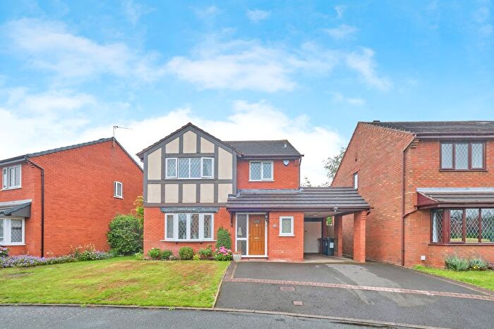 4 Bedroom Detached House For Sale In Richmond Drive, Lichfield, Staffordshire, WS14