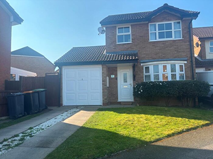 3 Bedroom Semi-Detached House To Rent In Kempston, MK42