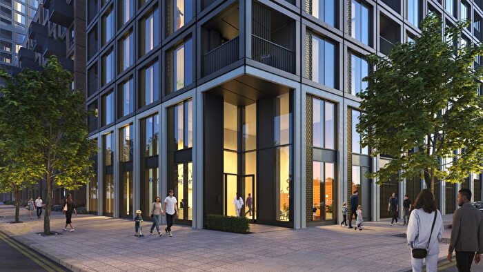 2 Bedroom Flat For Sale In West Parkside, London, SE10