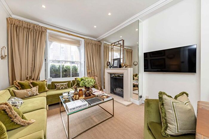 2 Bedroom Flat To Rent In Ebury Street, London, SW1W