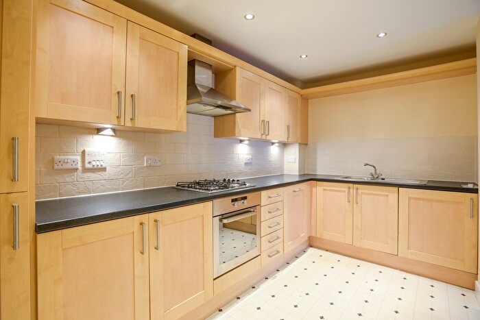 2 Bedroom Flat To Rent In Hardwick House, Bromley, BR2