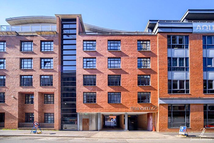 2 Bedroom Flat For Sale In Lional Street, Birmingham, B3