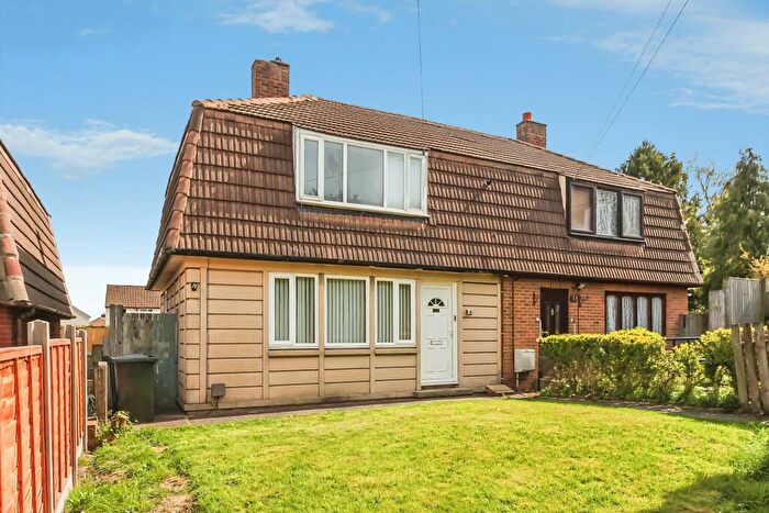 3 Bedroom Semi Detached House For Sale In Scholfield Road, Coventry, CV7