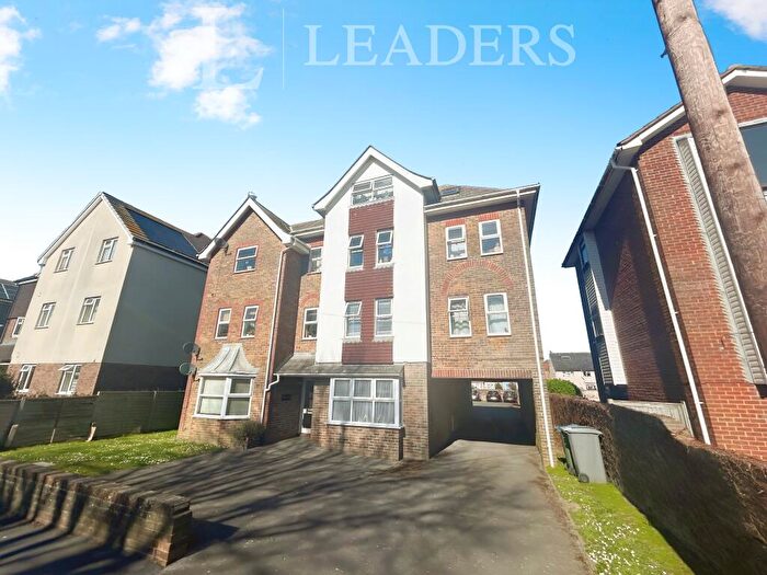 1 Bedroom Flat To Rent In Linden Road, PO21