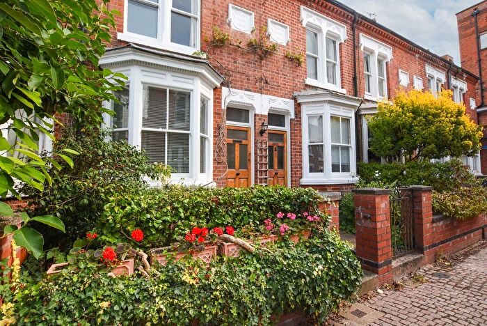 4 Bedroom Terraced House To Rent In Brookhouse Avenue, Off London Road, Leicester, LE2