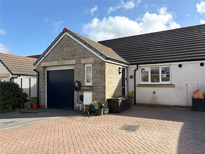 4 Bedroom Semi Detached House For Sale In Chestnut Drive, Launceston, Cornwall, PL15