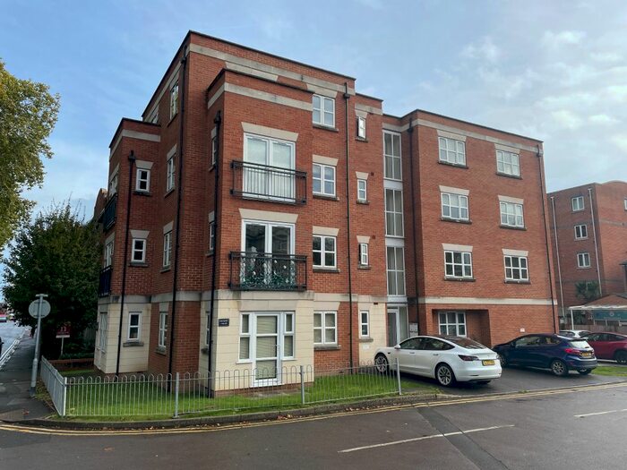 1 Bedroom Flat To Rent In Grenfell Road, Maidenhead, SL6