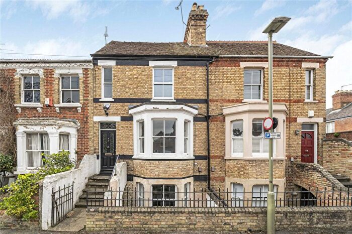 4 Bedroom Terraced House For Sale In Hurst Street, East Oxford, OX4