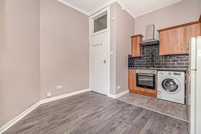 1 Bedroom Apartment For Sale In Clincart Road, Mount Florida, Glasgow, G42