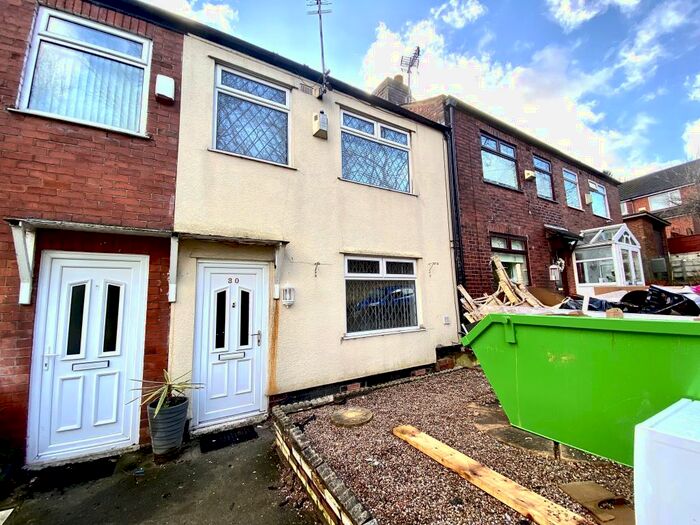 3 Bedroom House To Rent In Tower Street, SK16