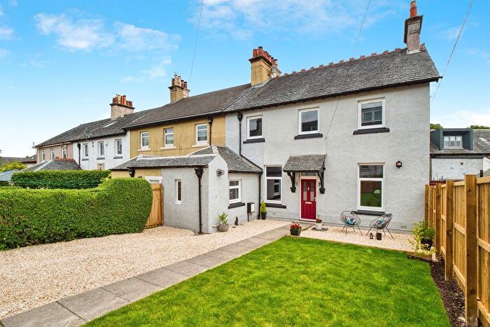 3 Bedroom End Of Terrace House For Sale In Holehouse Terrace, Neilston, Glasgow, G78